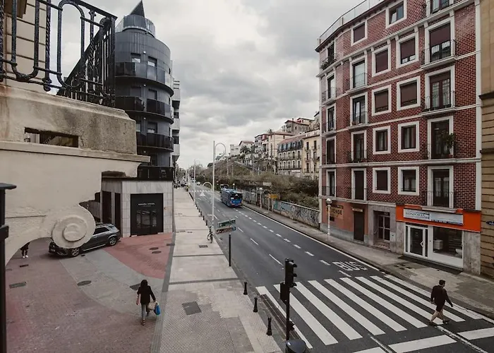 Mirakruz Zurriola With Ac San Sebastián